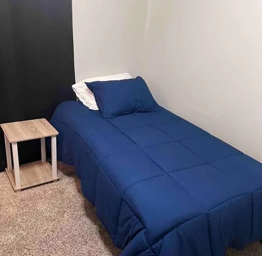 Welcome To Our Charming In Goodyear, Az! Holiday home *