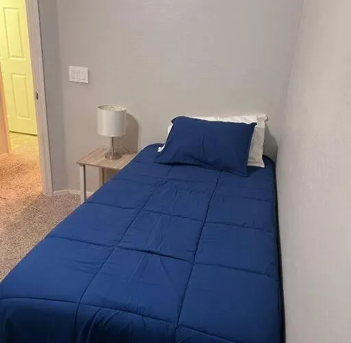 Holiday home Welcome To Our Charming In Goodyear, Az! Goodyear